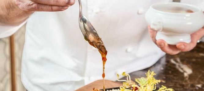 Senior Chef de Partie (m/w/d) – Luxus-Flusskreuzfahrten mit Uniworld (Vollzeit | Rheinfelden)