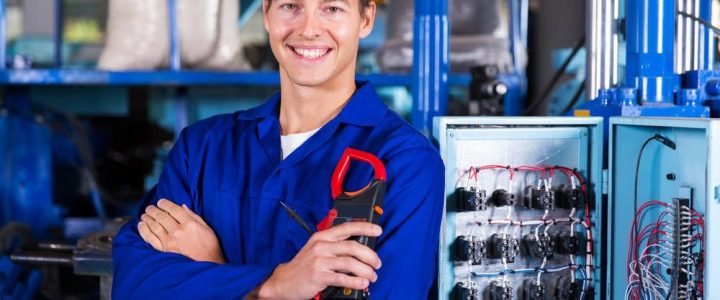 Elektriker (m/w/d) (Vollzeit | Grafenwöhr) Elektriker (m/w/d) (Vollzeit | Grafenwöhr)